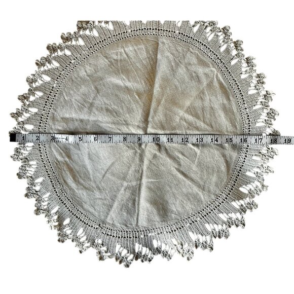 Linen & Crochet Doily Centerpiece 18.5" Diameter Vintage Handmade Wedding Event - Picture 3 of 16